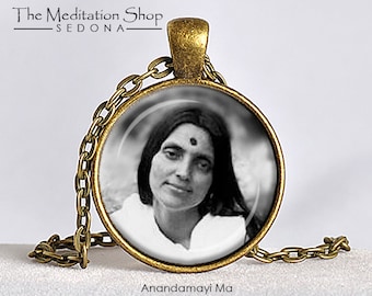 ANANDAMAYI MA PENDANT Hindu Guru Jewelry Sri Ma India Saint Necklace Pendant Spiritual Bhakti Yoga Self-realization, Silver or Bronze Finish