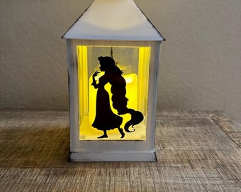 Rapunzel inspiriertes großes Windlicht