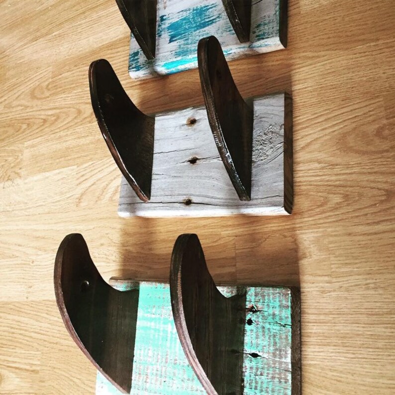 Beachy SURFBOARD FIN Toilet Paper Holder Etsy