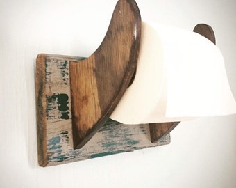 Beachy SURFBOARD FIN toilet paper holder