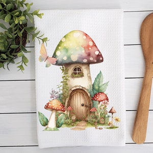 Mushroom Kitchen Towel - Mushroom Decor -  Mushroom Gift - Mushroom Art - Mushroom Print - Housewarming Gift - Gift For Her - Towel - Gift