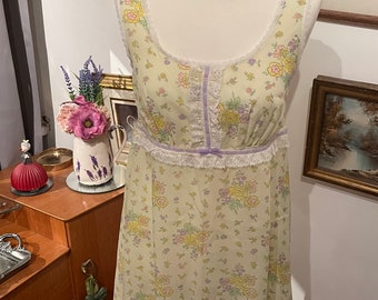 Vintage St Michael’s Floral Night Gown