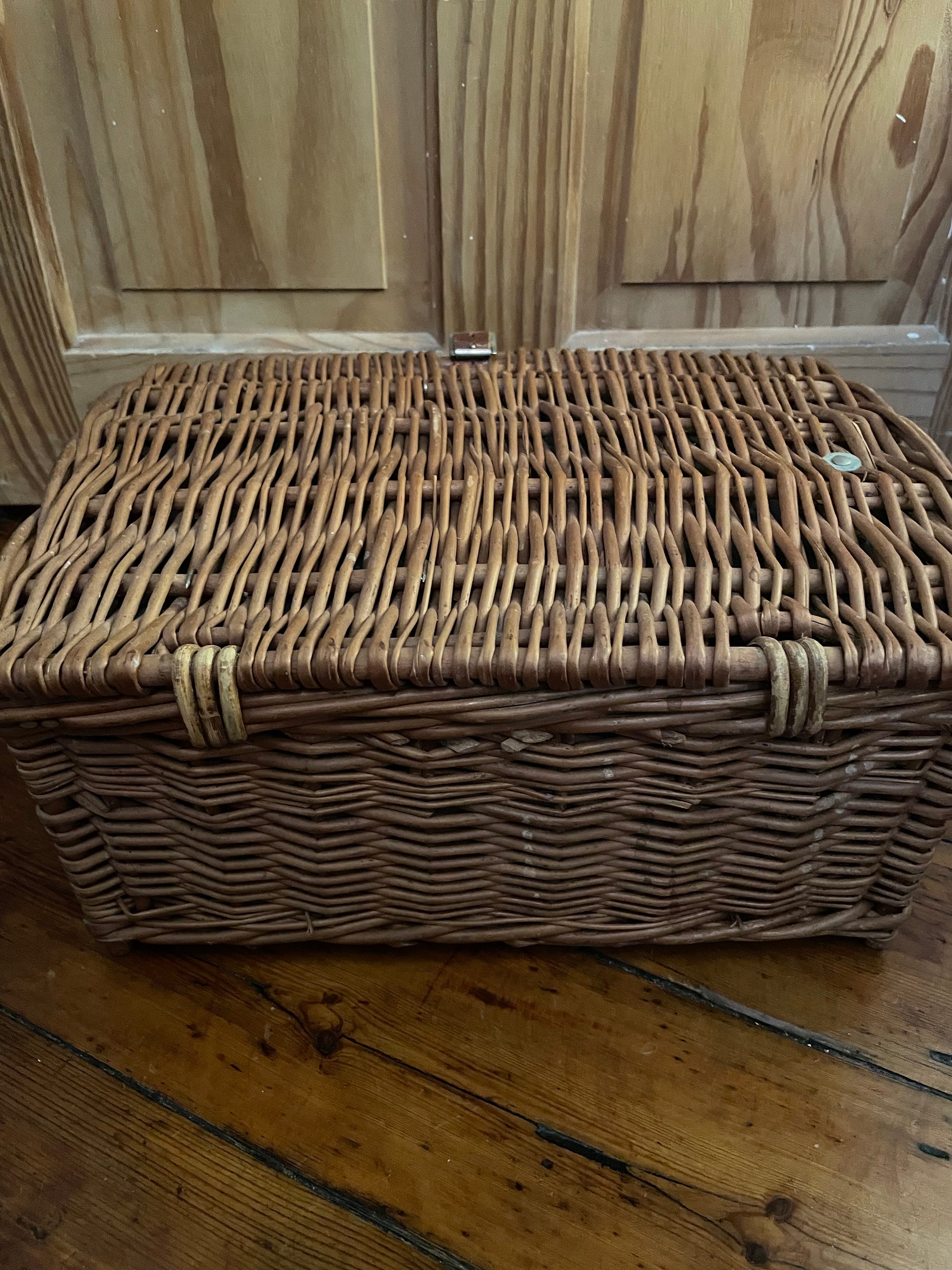 BREXTON　ブレクストン　ヴィンテージ　ピクニックバスケット　2人 Vintage Petite Brexton Picnic Hamper - Etsy