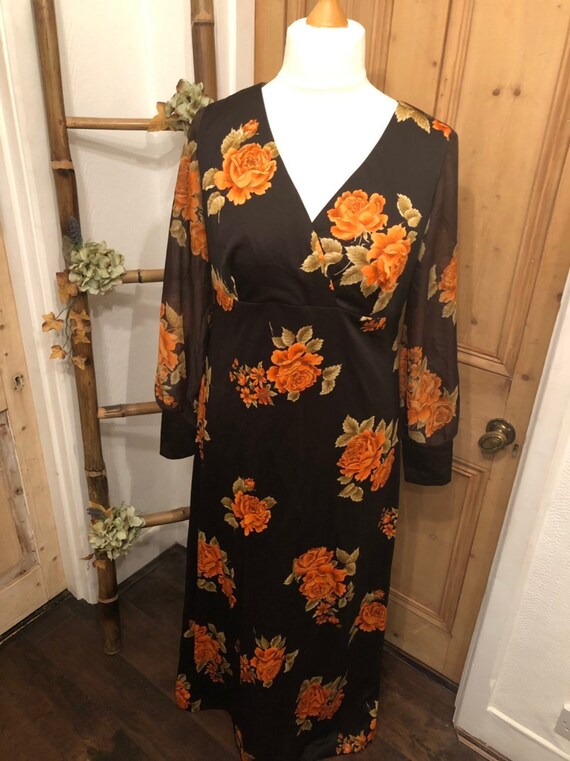 floral maxi dress size 18