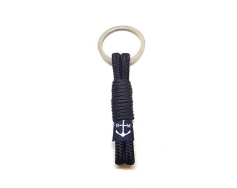 Chaveiro de corda preta, chaveiro náutico artesanal com nó de vela.