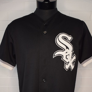 Paul Konerko Autographed Signed Chicago White Sox White Throwback Majestic  Replica Baseball Jersey