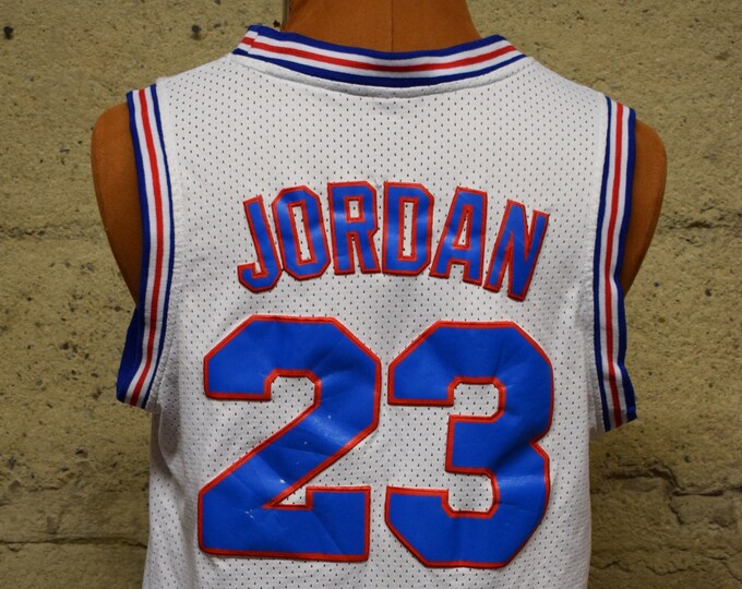 raavin jordan jersey