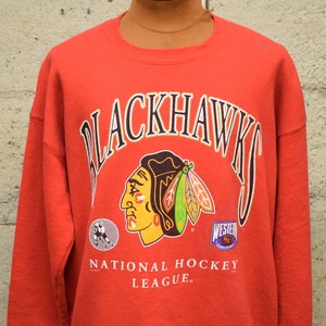 Johnson 90 Chicago Blackhawks Hockey Unisex Hooded Sweatshirt - Chicago  Teams Store