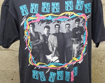 New Kids on the Block NKOTB Authentic 1989 Concert T-shirt Short