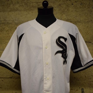 Vintage Chicago White Sox MLB Majestic Jersey 90