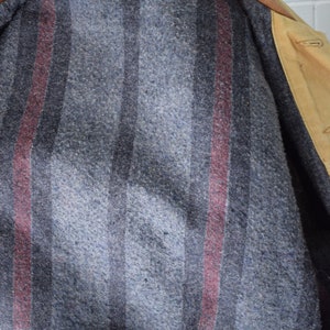 Vintage Carhartt Blanket Lined Canvas Workwear Trucker J09 BRN Jacket 90's 46 Reg image 6
