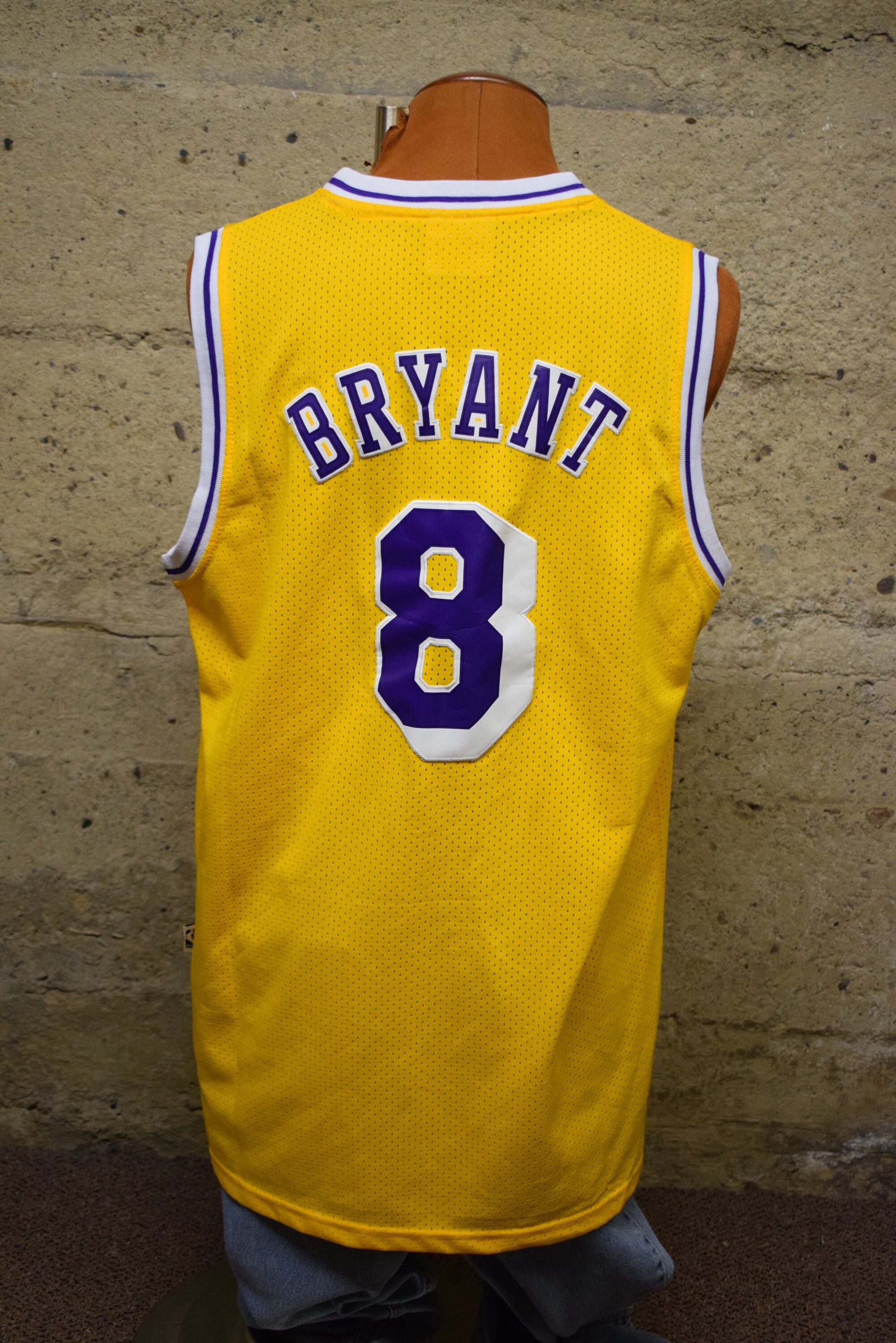 Adidas Mens Black LA Lakers Kobe Bryant Jersey #24 Sewn Swingman Size L  Length+2