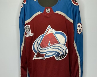 Camiseta de Cale Makar, campeones de la Copa Stanley 2022 de los Colorado Avalanche, de Fanatics, talla 4XL