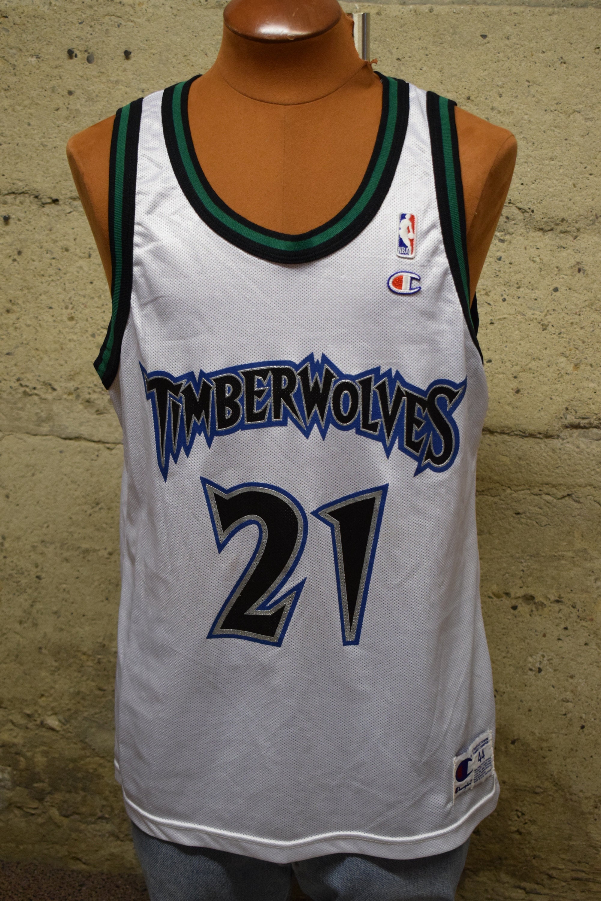 NBA #21 KEVIN GARNETT MINNESOTA TIMBERWOLVES SHIRT CHAMPION JERSEY SIZE XL  48