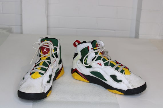 jordan true flight size 8