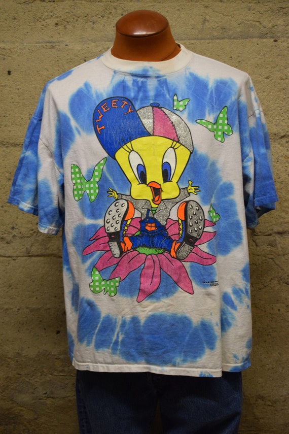Vintage 1995 Freeze Tweety Bird Looney Tunes Tie D