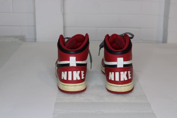 nike high spike lee