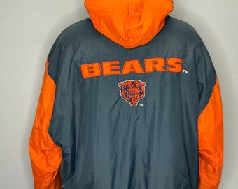 Chaqueta acolchada con capucha estilo años 90 de los Chicago Bears, modelo Competitor Gameday NFL Football, talla XL.