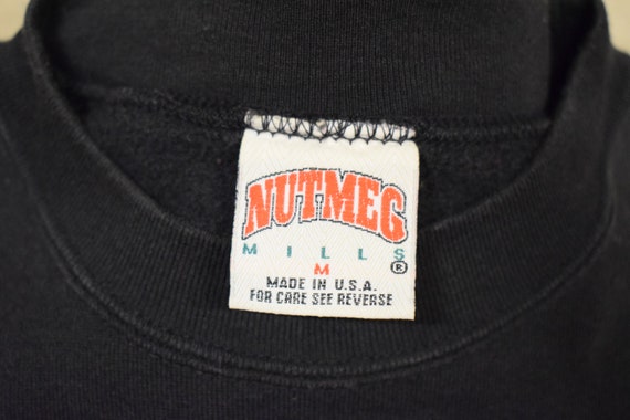 Vintage Nutmeg Chicago Bulls Black Sweatshirt 90'… - image 3