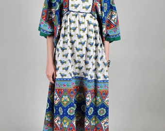 Vintage 1970's Bell Sleeved Empire Waist Hippie Boho Maxi Dress S5