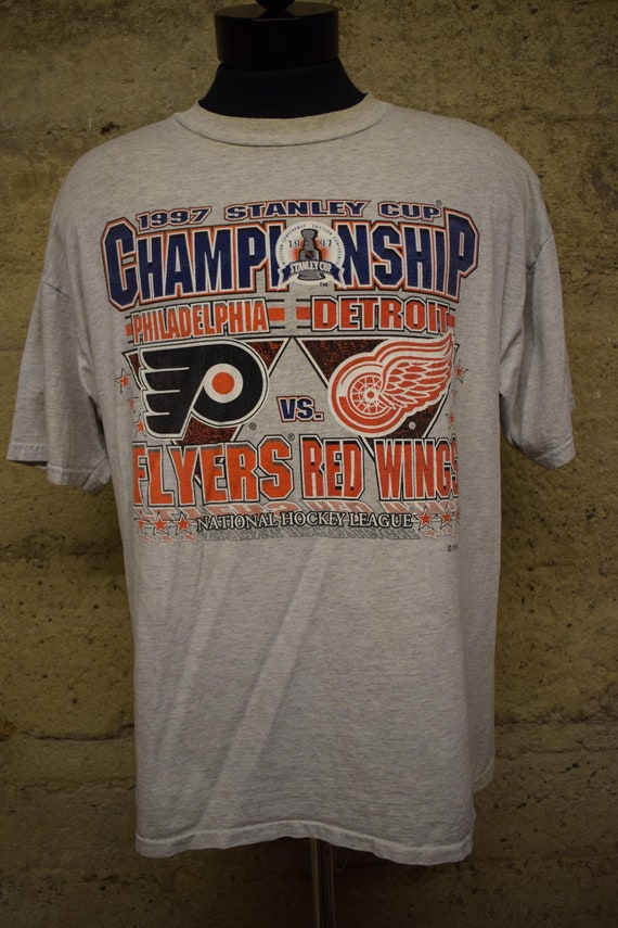 Vintage 1997 Stanley Cup Philadelphia Flyers T-shirt (XL) - Etsy