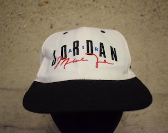 【JORDAN】USA製 90's ジャンプマン キャップ ヴィンテージ 90s NIKE AIR JORDAN ジャンプマン刺繍ロゴキャップ 2トーン | 古着屋 Uan