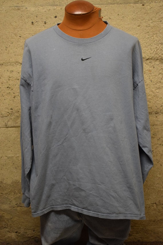 Vintage Nike Center Swoosh RARE Color Long Sleeve Travis Vintage Nike Center Swoosh RARE Color Long Sleeve Travis