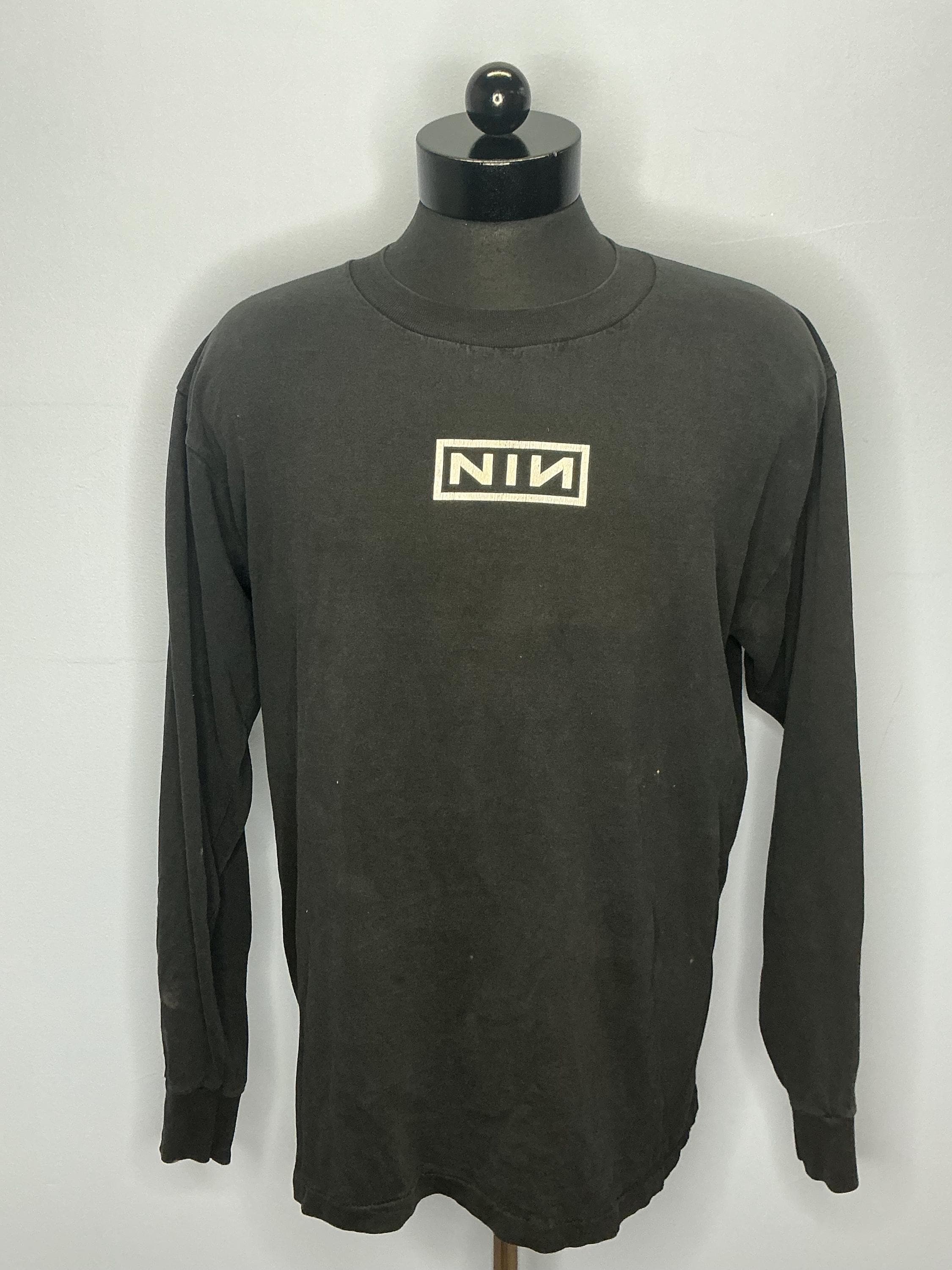 Nine inch nails 1994 shirt - Etsy 日本