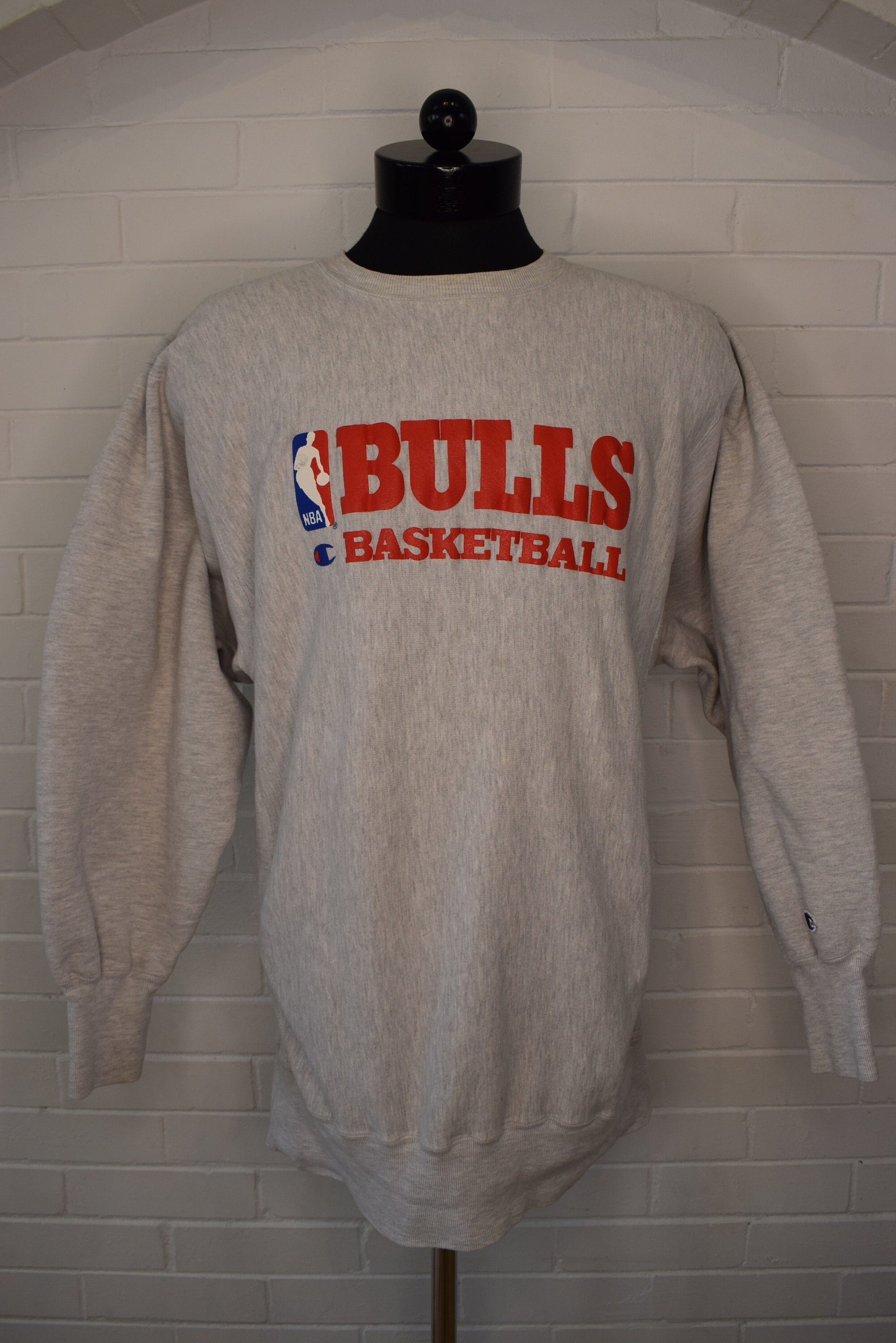 トップス 90s Champion reverse weave USA BULLS NBA Vintage Chicago Bulls Champion Reverse Weave Sweatshirt
