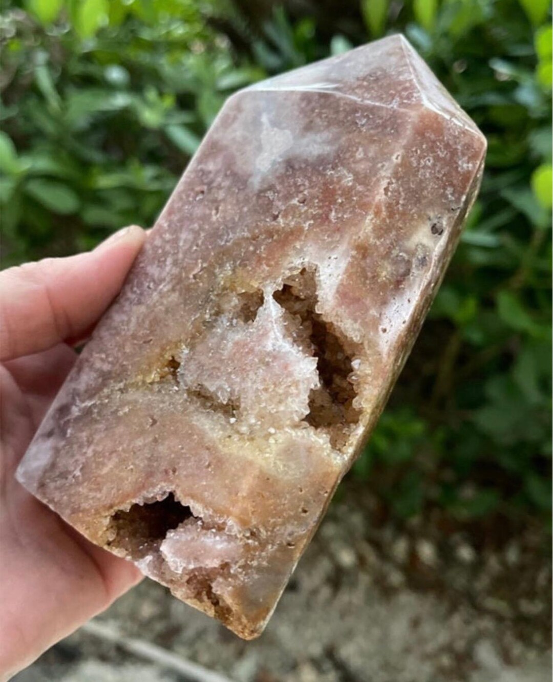 ピンクアメジストタワー アイテム 4807 クォーツ/ドゥルージーピンク