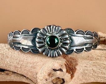 Vintage Fred Harvey era Maisel’s Trading Post sterling silver and dark green turquoise cuff bracelet with arrow detail