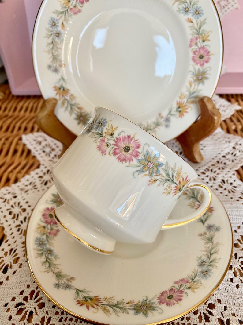 Royal Albert Paragon Belinda Bone China Tea Cup Trio Etsy