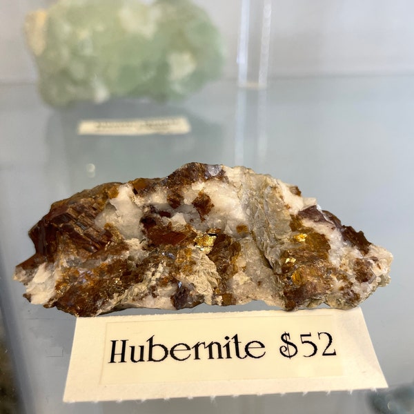 Hubernite Specimen