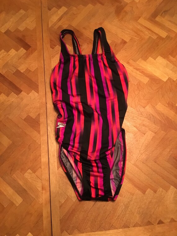 speedo size 34