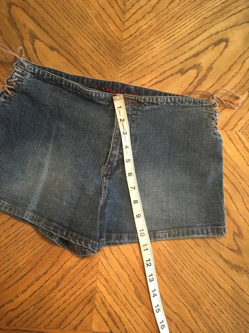 Vintage 1990s MUDD shorts size 11