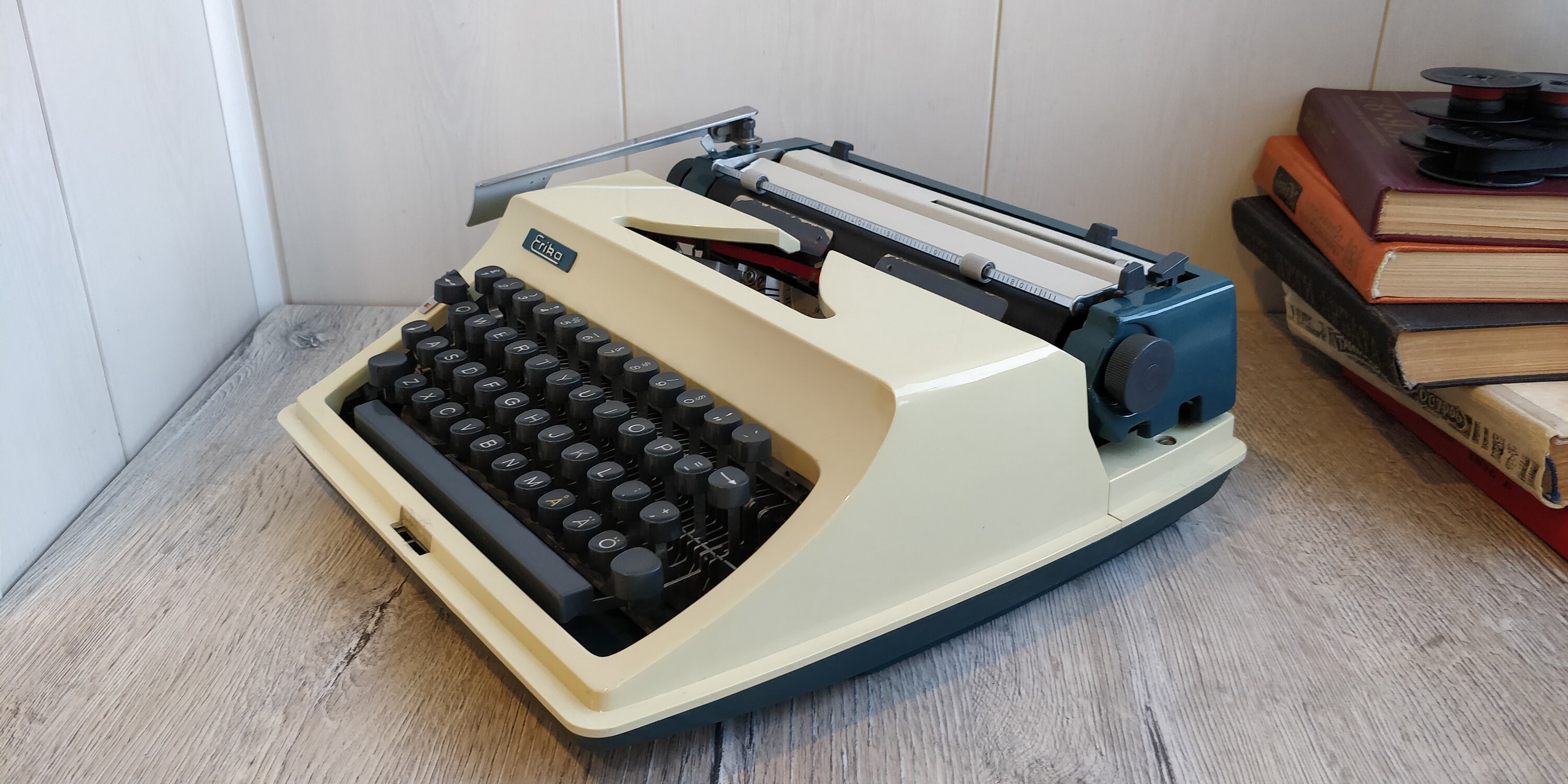 Manual typewriter keyboard doublemoli