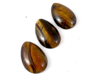 Tiger's Eye Cabochon. A Golden Colored Stone Decoration wé Darker Brown Stripe. A Teardrop Shaped Embroidery Stone for Making Beaded Jewelry