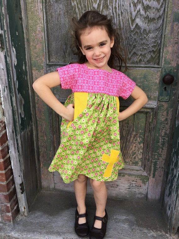 Items similar to Girls pink and green dress, greenery spring dress ...