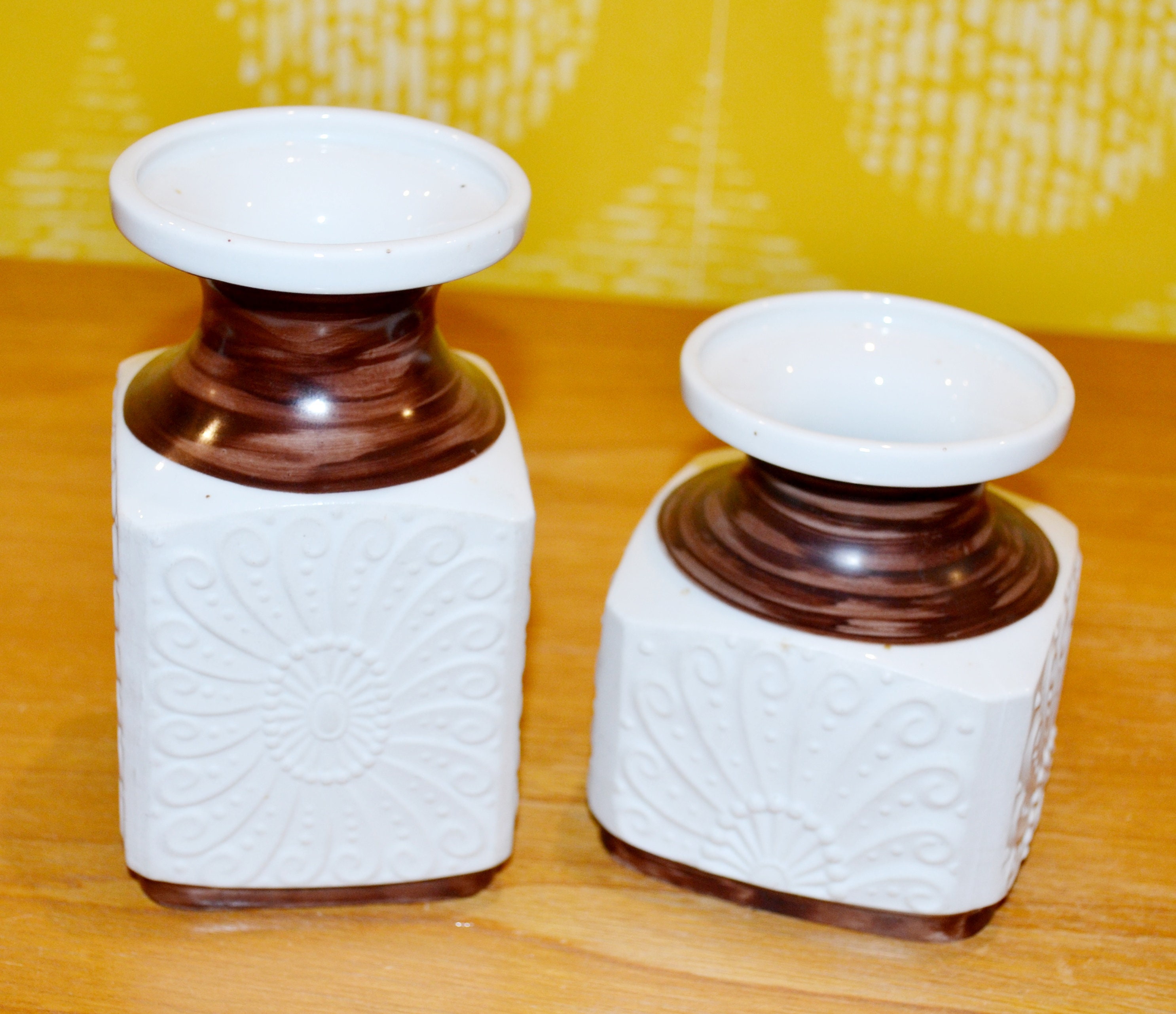 ヴィンテージ磁器花瓶セット ホワイト/ブラウン 70年代 Royal KPM