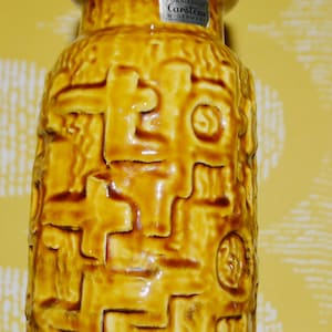 Vintage ceramic vase by Carstens yellow 70s retro mid century space age shabby chic WGP