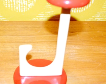 Vintage coat hook metal / plastic red/white (cream) 70s beautiful design retro mid century shabby chic country style