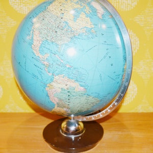 Vintage glass globe from the 60s Retro Mid Century Shabby Chic Country Style