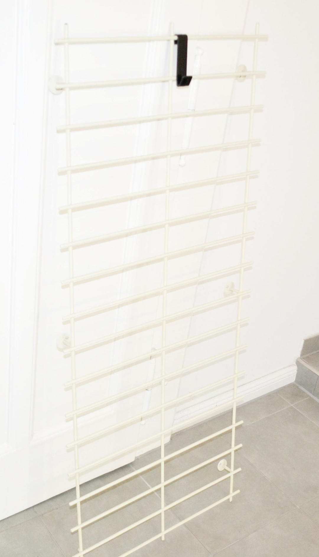 Vintage Metal String Wardrobe White 60s Retro Mid Century Shabby Chic ...