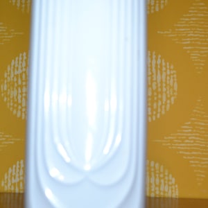 Vintage Vase by Hutschenreuther 70s White Porcelain Retro Design Mid Century