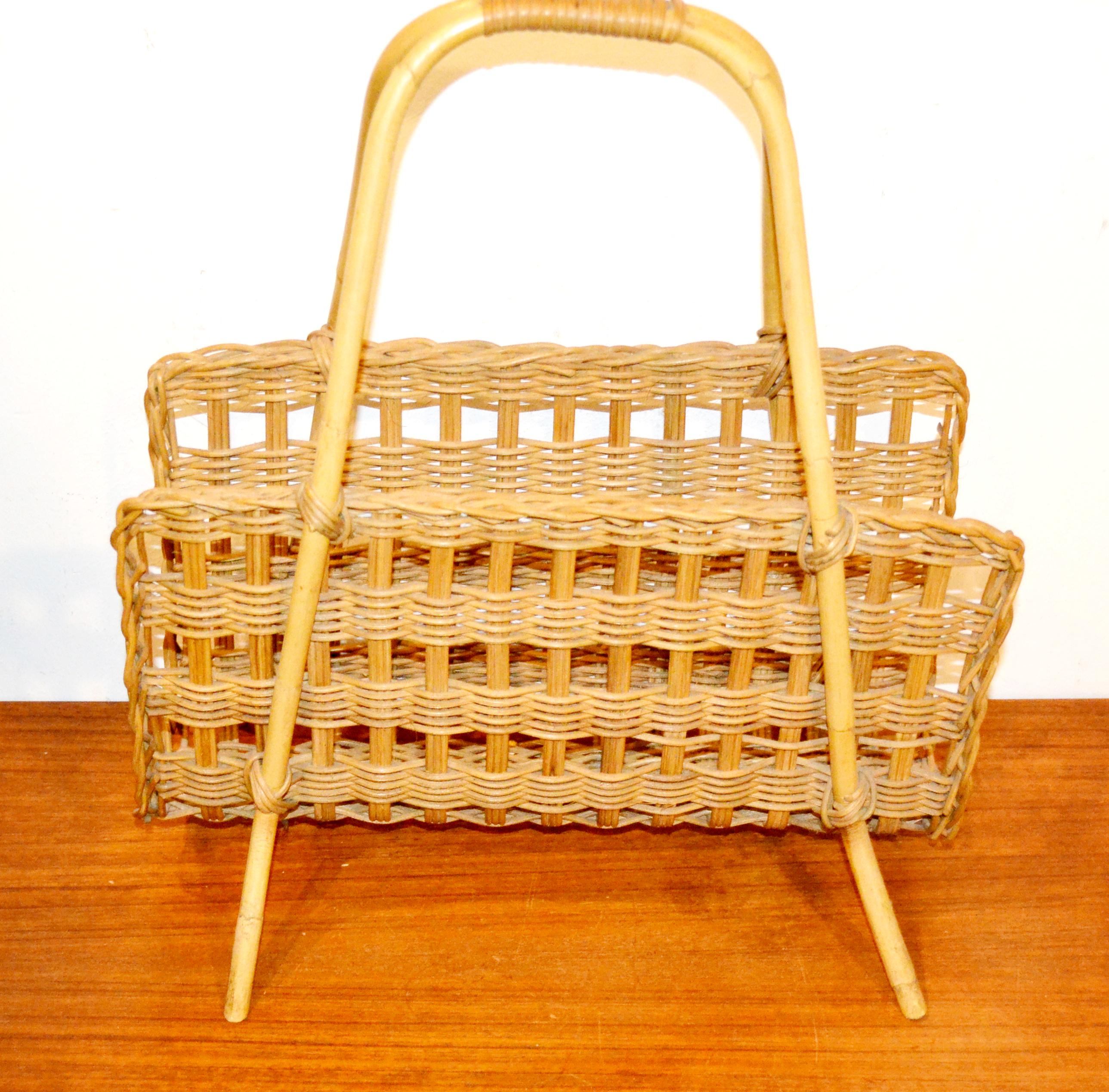 Zeitungsstnder Mit Ablage Relaxdays Zeitungsstnder Aus Bambus   Zeitschriftenkorb / Magazinhalter, Naturtne, 33x42x21 Cm