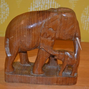 Beautiful vintage teak decoration elephant wood 70s Mid Century Retro Space Age Shabby Chic country style