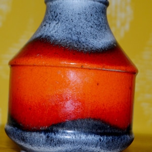 Vintage ceramic vase model 18/12 Fat Lava design 70s orange retro space age mid century shabby chic country house style WGK WGP