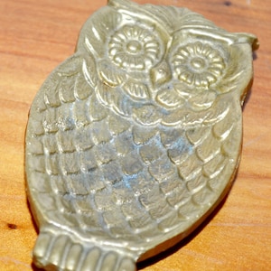 Beautiful small vintage brass ashtray owl OWL from the 60s Retro Mid Century Shabby Chic country style Ashtray