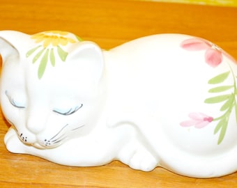ヴィンテージ陶器の猫の置物、白/黒、1970年代。猫、70年代 ヴィンテージ陶器の猫の置物、白/黒、1970年代。猫、70年代