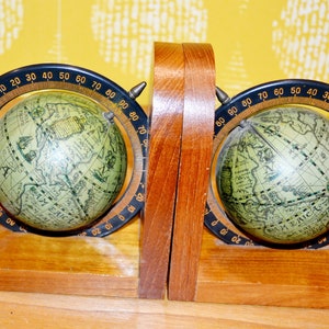 Vintage Bookends Globe / Globes 70s Mid Century Bookends Retro Country Style Shabby Chic